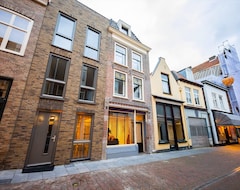 Toàn bộ căn nhà/căn hộ Friendly 50m² Apartment With Terrace (we-39-a) (Tiel, Hà Lan)