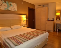 Hotelli Side Prenses Resort Hotel & Spa (Side, Turkki)