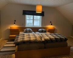 Casa/apartamento entero Cozy Swedish House With Fireplace & Big Garden (Ramsele, Suecia)