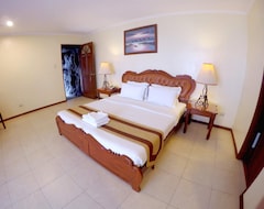 Khách sạn Hotel Alona Kew White Beach Resort (Panglao, Philippines)