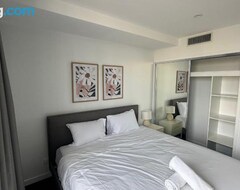 Casa/apartamento entero 1br Apt With Parking And Pool Near Shops (Brisbane, Australia)