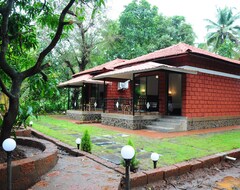 Hotel Red Roof Farmhouse (Chiplun, India)