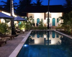 Khách sạn White Coconut Cottage (Gili Trawangan, Indonesia)