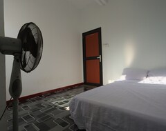 Khách sạn Spot On 93312 Homestay Orange (Nongsa, Indonesia)