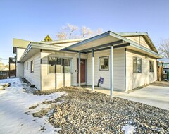 Hele huset/lejligheden New! Reno Home 26 Mi To Mt Rose - Ski Tahoe! (New Washoe City, USA)