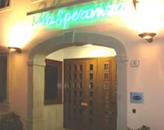 Otel Alla Speranza (San Giorgio di Nogaro, İtalya)