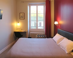 Khách sạn Hotel Le Dormeux (Mehun-sur-Yèvre, Pháp)