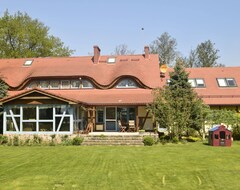 Cijela kuća/apartman Tasteful Villa On The Polish Coast In Beautiful Nature. Lovely Garden, Sauna (Krokowa, Poljska)