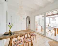 Casa/apartamento entero Chalet independiente con piscina privada y amplia terraza con cocina al aire libre en Moraira (Moraira, España)