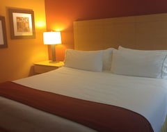 Holiday Inn Express - Cortland, An Ihg Hotel (Cortland, EE. UU.)