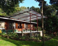 Otel Los Pinos Cabins & Reserve (Monteverde, Kosta Rika)