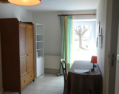 Toàn bộ căn nhà/căn hộ Room For Rent Independent Access (Chaleins, Pháp)