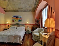 Hotel Due Mondi (Turin, Italy)