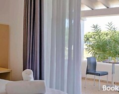 Hotelli Roquetes Bungalows - Formentera Break (Es Pujols, Espanja)