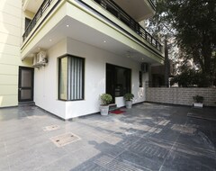 Hotel Oyo 27674 Dhairya Residency (Gurgaon, Indija)