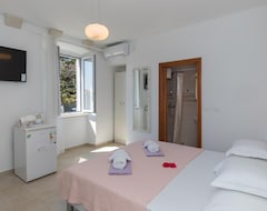 Khách sạn Guest House Libertas (Dubrovnik, Croatia)