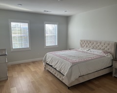 Toàn bộ căn nhà/căn hộ Spacious, Upgraded 3 Bedroom Townhome (Santa Clarita, Hoa Kỳ)