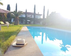 Villa Romana- Just Like Mini Boutique Hotel W/16m Pool - 25km From Rome (Campagnano di Roma, Italia)