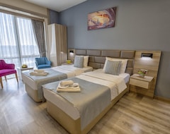 Myhouse N5 Suites Hotel (Istanbul, Turkey)