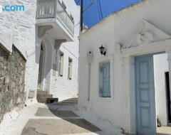 Hele huset/lejligheden Traditional House, Amazing View! (Mandraki, Grækenland)