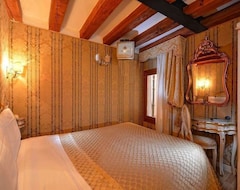Khách sạn Residenza Hotel San Maurizio (Venice, Ý)
