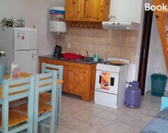 Entire House / Apartment Alojamiento Brisa (Chajarí, Argentina)