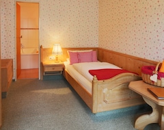Khách sạn Single Room, 1 Person - Berghotel Wiedener Eck (Wieden, Đức)