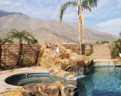 Koko talo/asunto The Canyon House (Palm Springs, Amerikan Yhdysvallat)