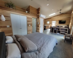 Hele huset/lejligheden Custom-built, Romantic Mountain Cottage For Two! (Alexander Mills, USA)