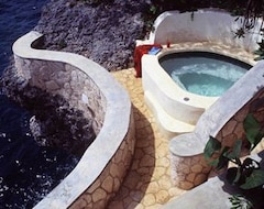 Hotel The Caves (Negril, Jamaica)