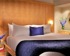 Otel Stylish Sophistication! 3 Modern Units For 12, Nearby Times Square And Broadway! (New York, ABD)