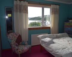 Toàn bộ căn nhà/căn hộ An- Airidh, Holiday Accommodation With Stunning View Over The Sea To Skye (Inverarish, Vương quốc Anh)