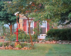 Entire House / Apartment The Cottage At Ozark Highlands Farm (Carthage, USA)