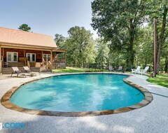 Toàn bộ căn nhà/căn hộ Charming Texarkana Home Lake And Pool Access! (Texarkana, Hoa Kỳ)