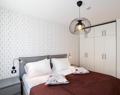 Cijela kuća/apartman Marina Portoroz - Two Bedroom Apartment With Terrace Amonit (Portorož, Slovenija)