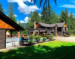 Cijela kuća/apartman Your Own Private Resort Is Waiting For You. Fall And Winter Escapes Available! (Port Alberni, Kanada)