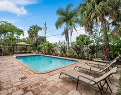 Cijela kuća/apartman Chic Coastal - Heated Pool, Near Everything! (Palm Beach Gardens, Sjedinjene Američke Države)