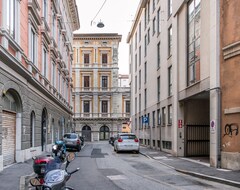 Hotel Ghiberti - Romantic Studio In Trieste (Trieste, Italia)