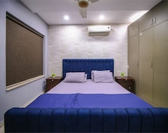 Koko talo/asunto 2 Bedroom Private Apartment Opposite Dha Phase 8. (Lahore, Pakistan)