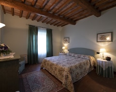 Hotel Podere San Luigi (San Gimignano, Italy)