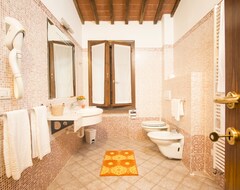 Casa rural Corte Tommasi Residence (Castelfranco di Sotto, Ý)