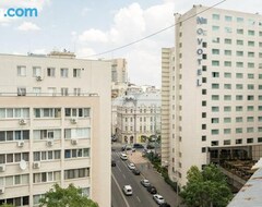 Casa/apartamento entero 3 Bedroom Penthouse Near Sala Palatului (Bucarest, Rumanía)