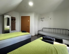 Koko talo/asunto Ferienwohnung/app. Für 8 Gäste Mit 85m² In St. Pölten (St Pölten, Itävalta)