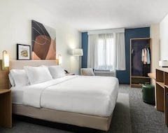 Hotel Spark by Hilton Rahway (Rahway, USA)