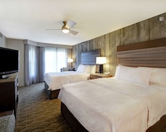 Otel Homewood Suites by Hilton @ The Waterfront (Wichita, ABD)