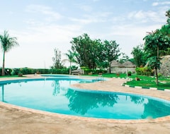 Hotel Springs International (Kasese, Uganda)
