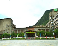 Otel Holiday Inn Jiuzhai Jarpo (Jiuzhaigou, Çin)