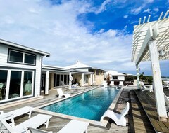Khách sạn Bunk Bed Suite (Hope Town, Bahamas)