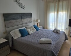 Casa/apartamento entero Apartamento de categoría en primera linea de playa (Estepona, España)