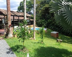 Otel Cabanas En El Bosque (Dagua, Kolombiya)